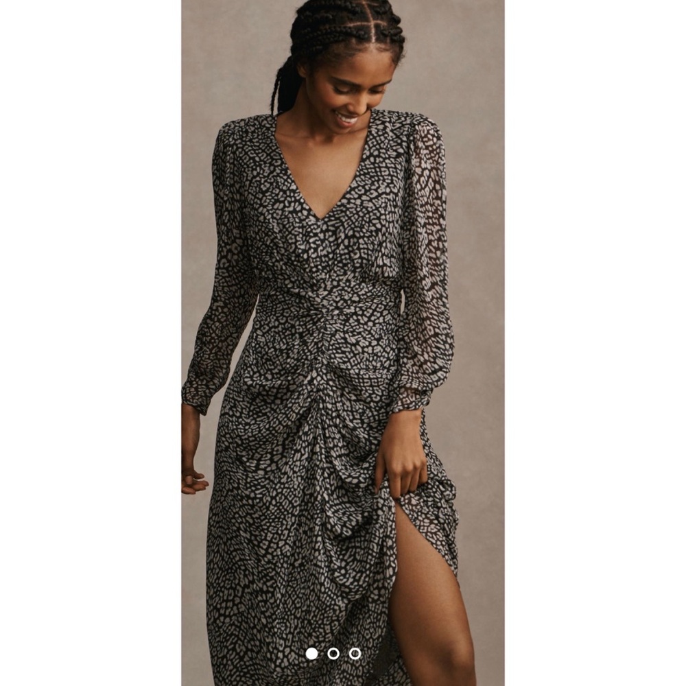 Velvet by Graham & Spencer Cailey Long-Sleeve Midi Dress